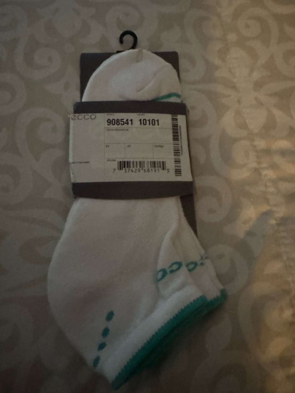 Ecco White Low-Cut Athletic Socks with Teal Trim